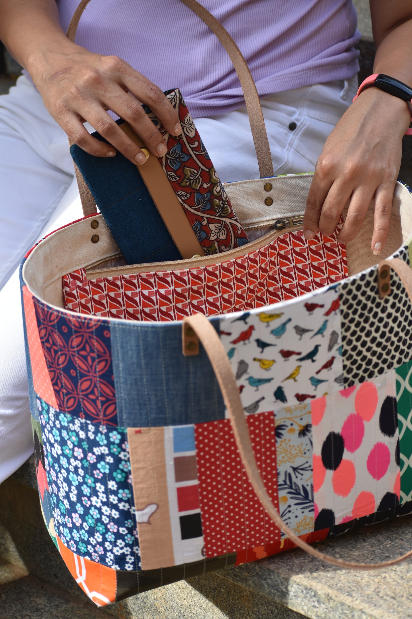 Patchwork Tote - Doggo