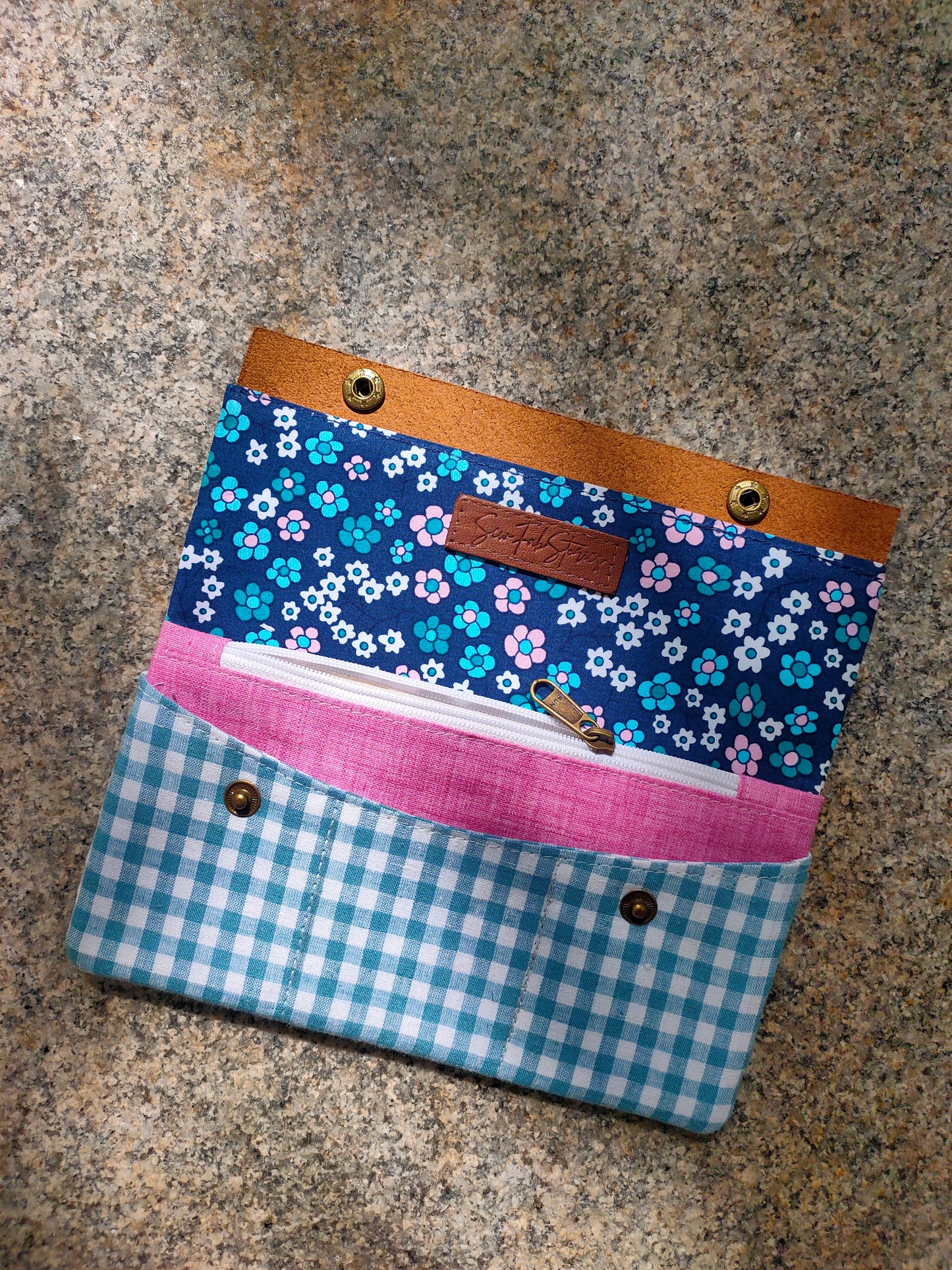 Minimalist Wallet - Azure Bloom