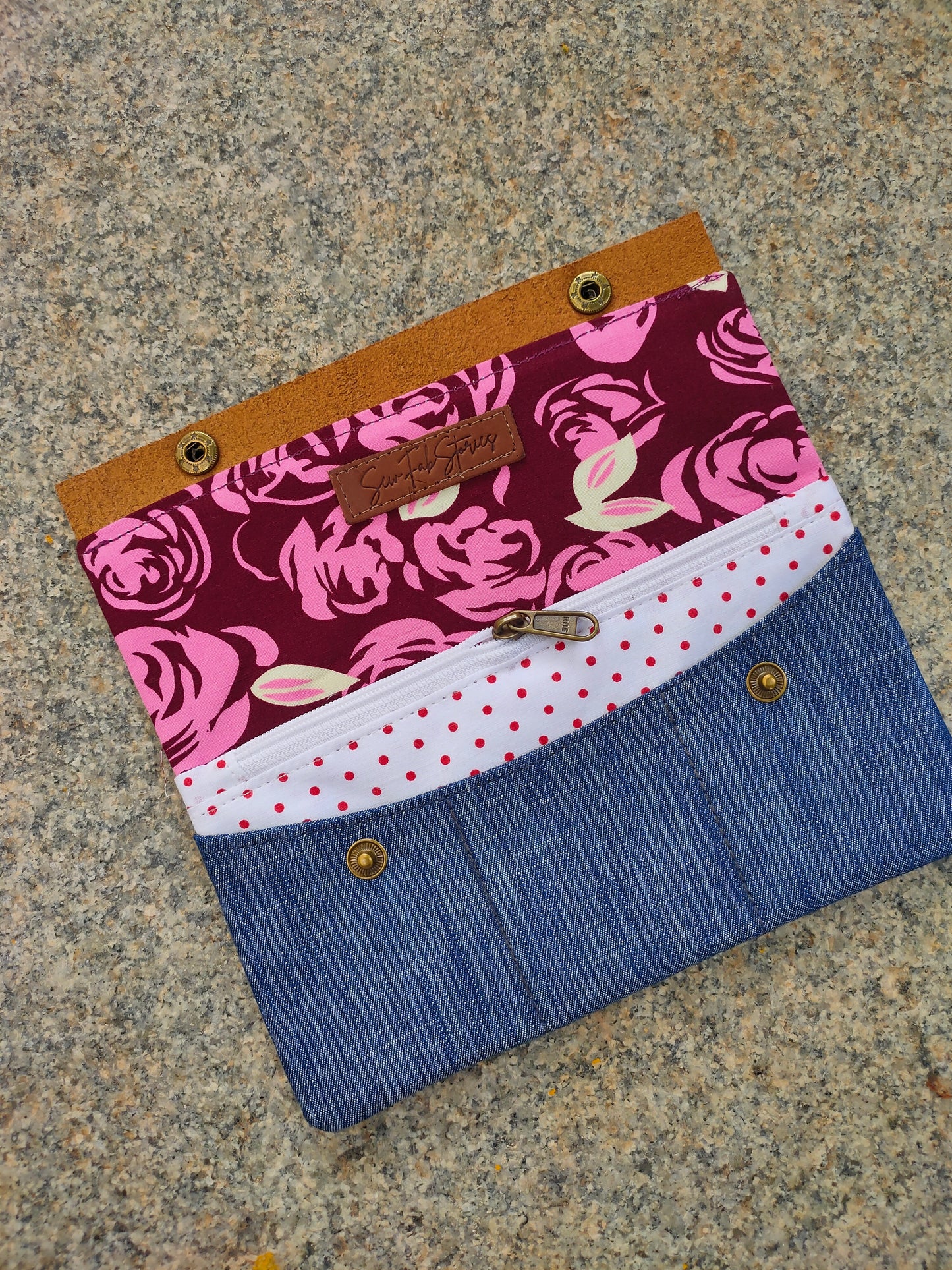 Minimalist Wallet - Pink Petal