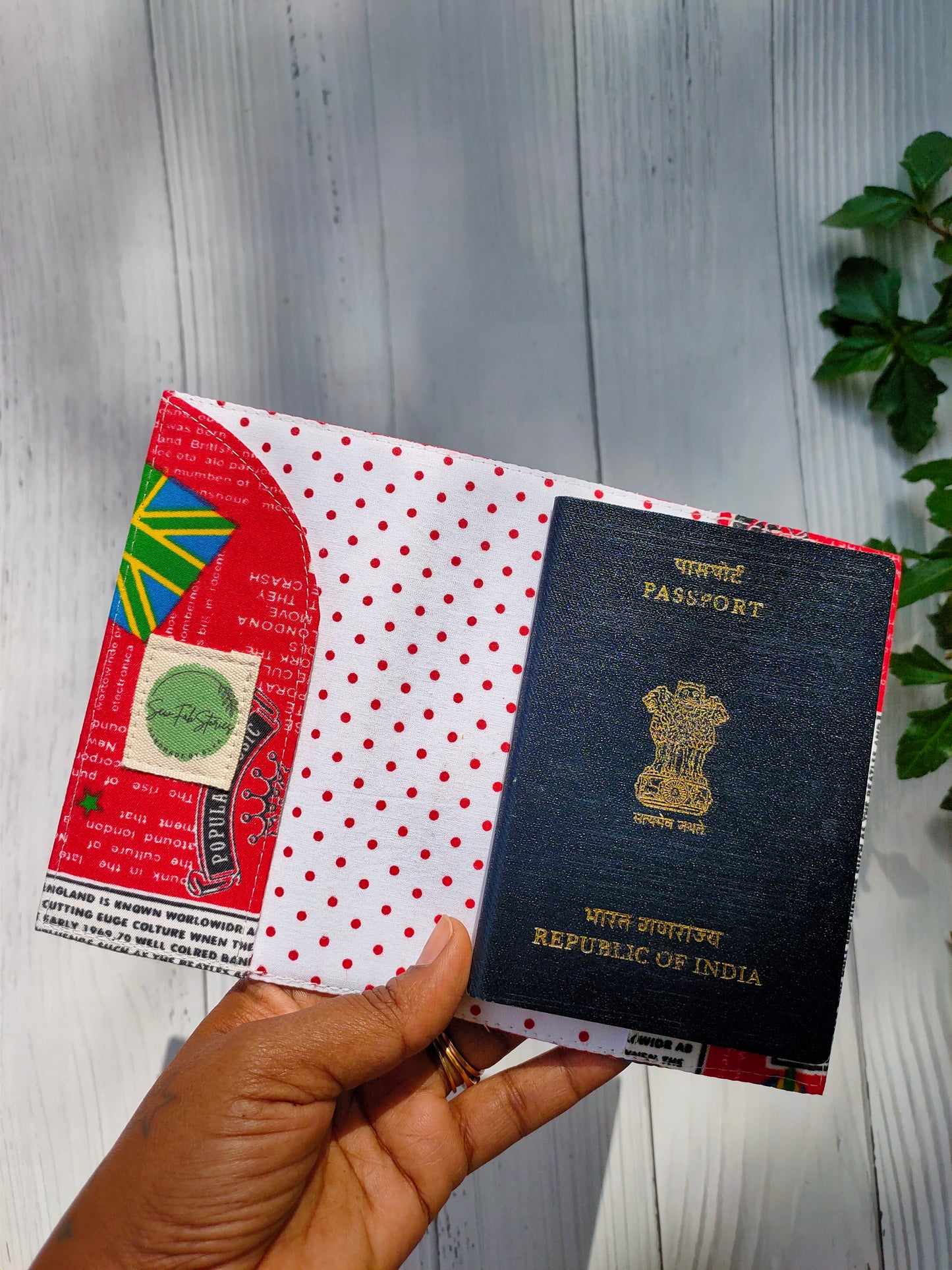 Passport Sleeve - Polular Music