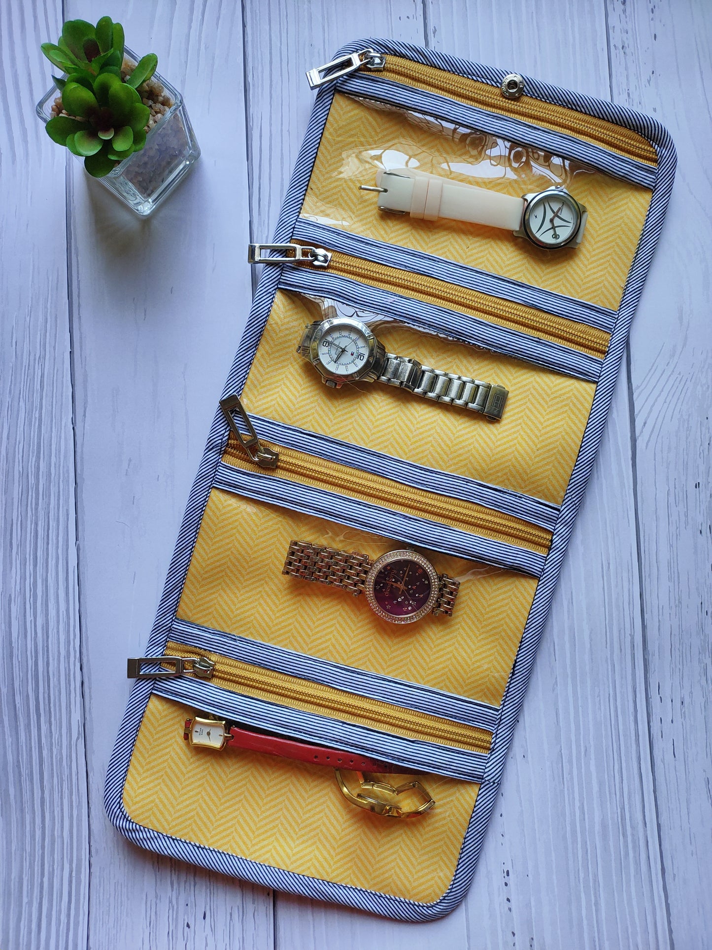 Watch Organizer - Sea Green Pattern