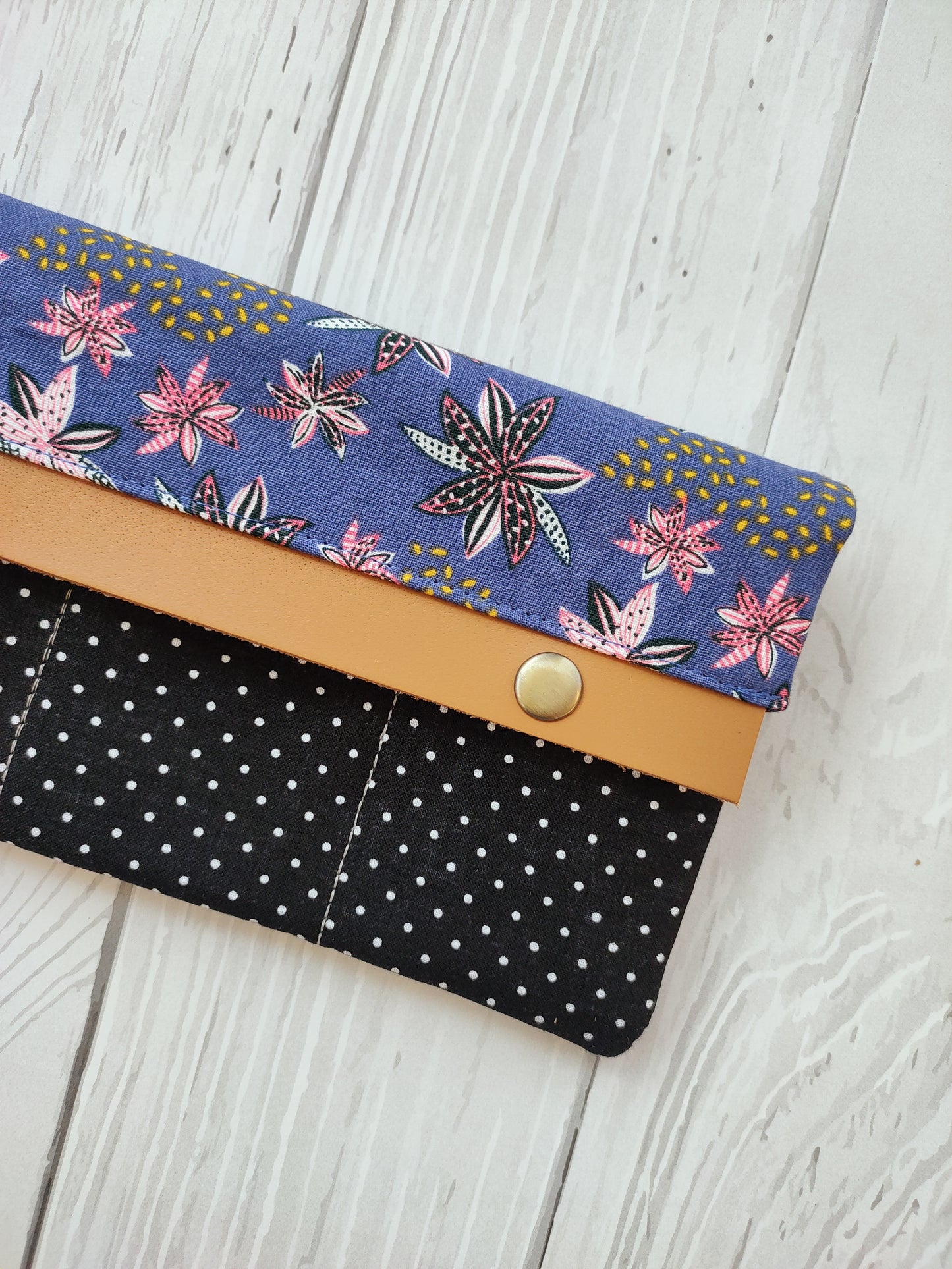 Minimalist Wallet - Lavender Love